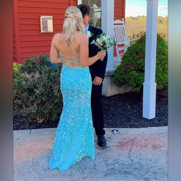 beautiful aqua prom dress! - Picture 2 of 3
